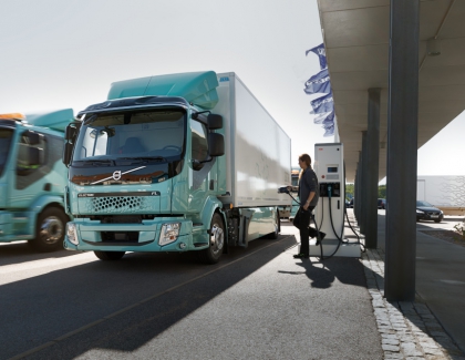 Volvo Starts Selling Electric Trucks for Urban Transport