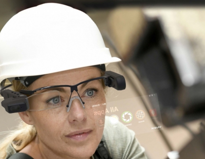 Vuzix Introduces the M4000 Smart Glasses for Enterprise