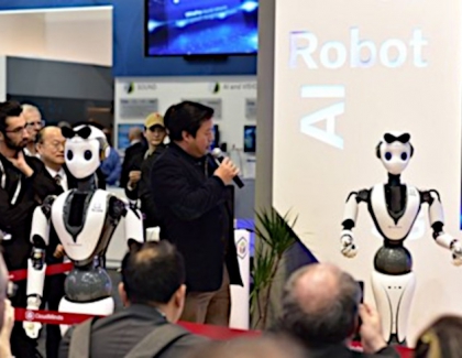 CloudMinds XR-1 Hunanoid Robot Has Its Brains to the Cloud