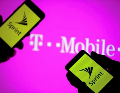 FCC Extends Sprint, T-Mobile Merger Review