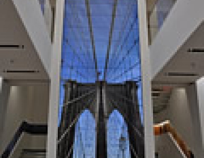 Microsoft Opens Flagship Store on New York City&rsquo;s Fifth Avenue