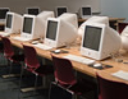 China to Identify Internet Bloggers
