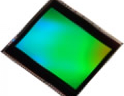 Toshiba Starts Mass Production of 13 Megapixel CMOS Image Sensor