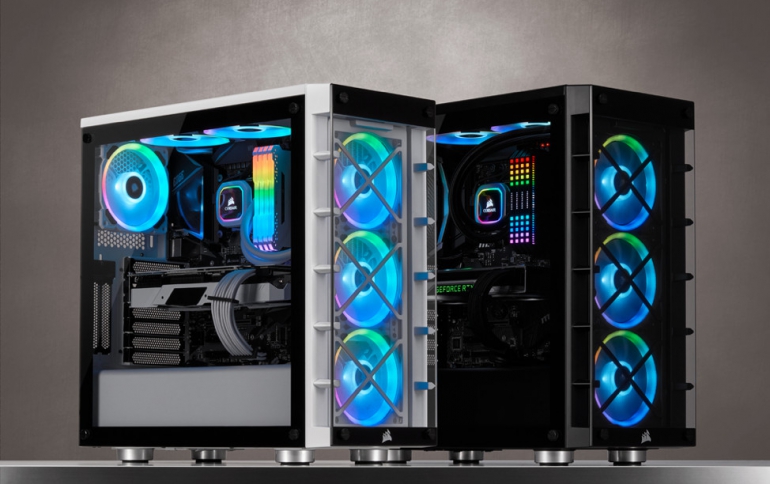 CORSAIR Launches the iCUE 465X RGB Smart Case