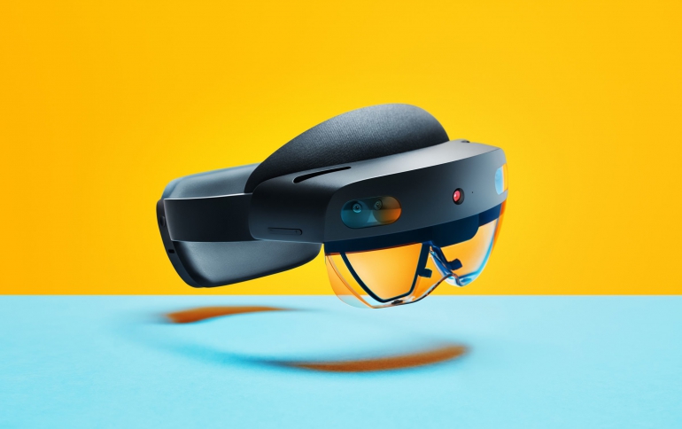 Microsoft Hololens 2 AR Headset Coming Next Month