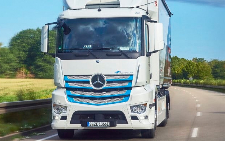 Daimler Trucks Launches Ecosystem for Entry into e-mobility