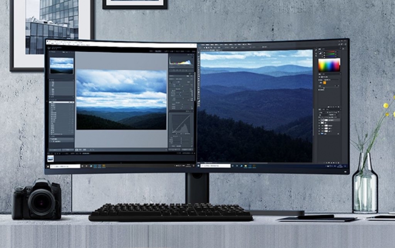 Xiaomi Launches 144Hz Curved Gaming Monitor