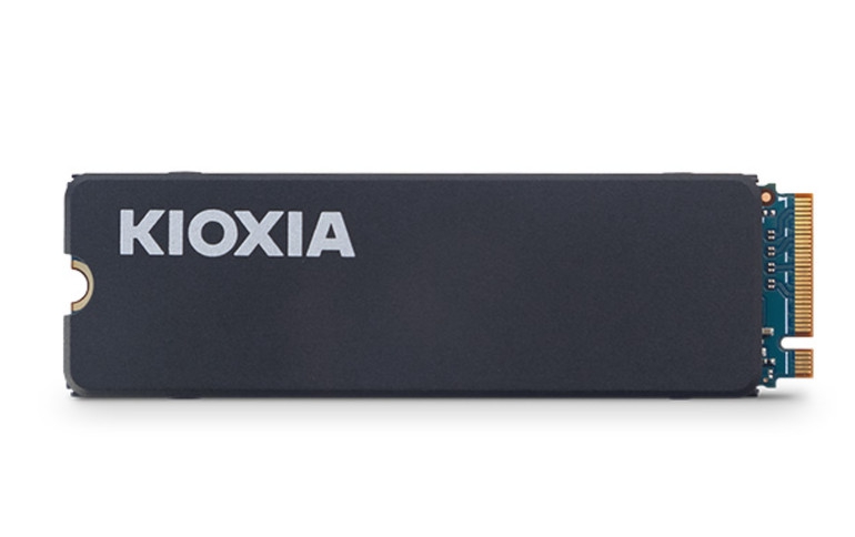 KIOXIA unveils SSDs with heatsink for gamers