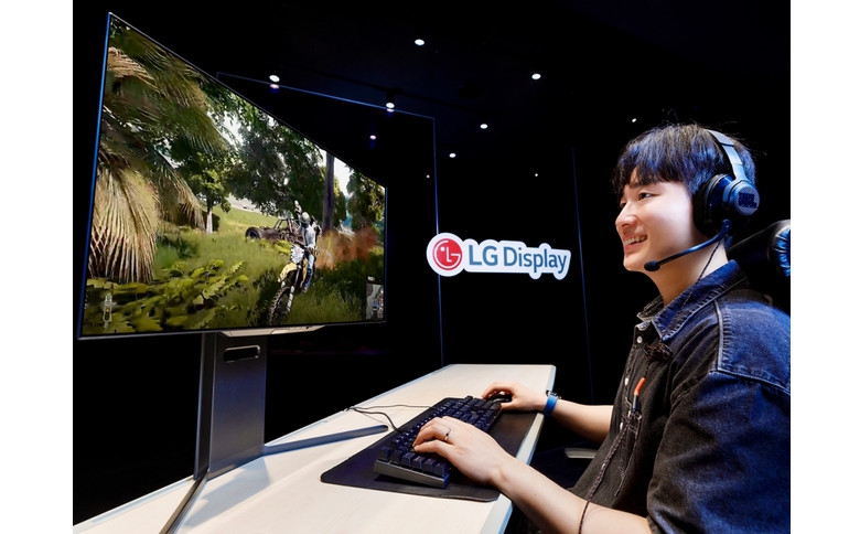 LG Display Begins Mass Production of Ultimate Gaming OLED Panel with 4th-Generation OLED Technology