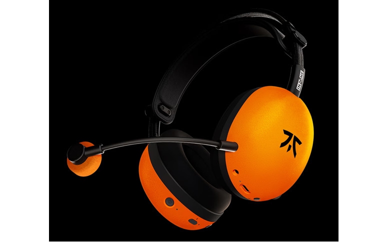 Sony Introduces New Colour to INZONE H9 II Headset and INZONE E9 In-ear Headphones