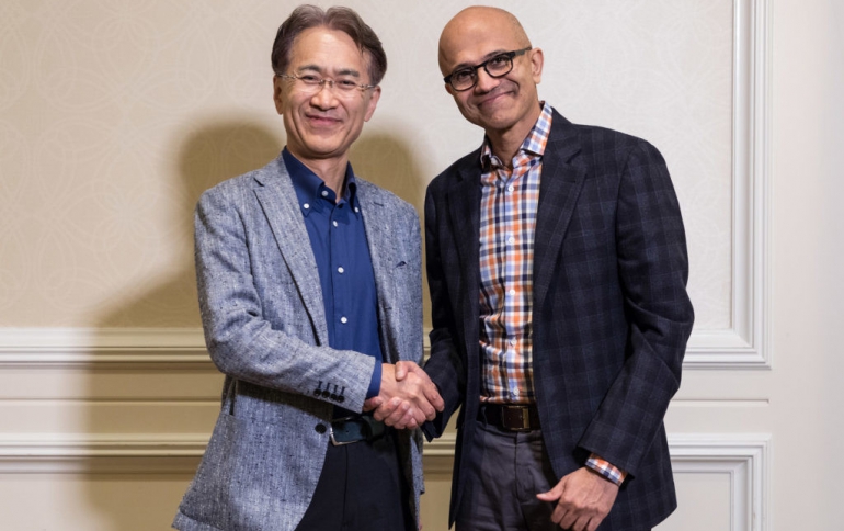 Sony and Microsoft to Collaborate on Cloud-based Gaming