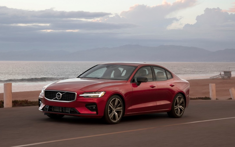 Volvo to Impose 180 kph Speed Limit on All Cars