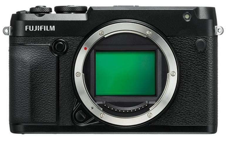 Fujifilm Announce the GFX 50R Medium-format Mirrorless Camera, Teases With 100-megapixel GFX 100