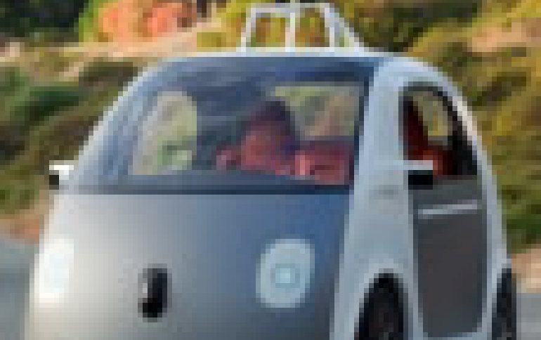  Google Reveals Some Robot Car Crash Details