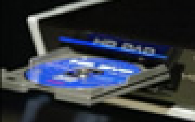 CEATEC: Toshiba Showcases New HD DVD Recorder Prototype