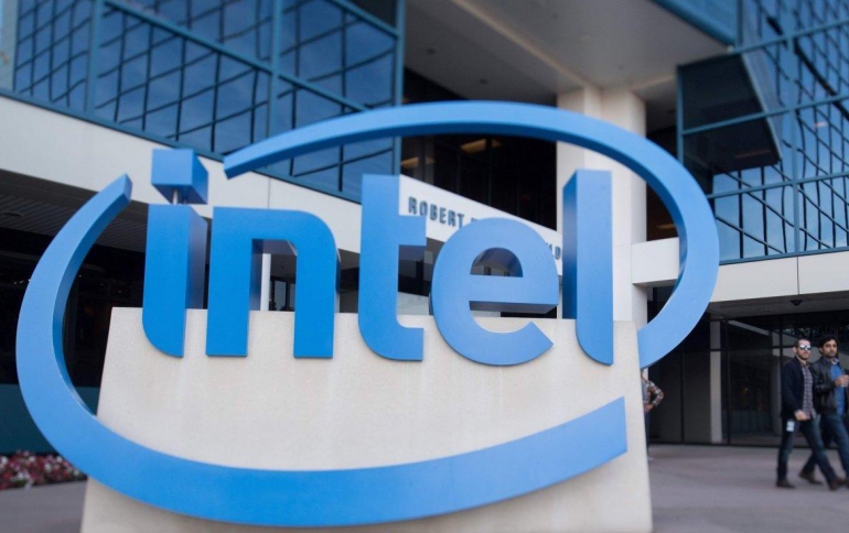Intel to Outsource 14nm Chip Production: report