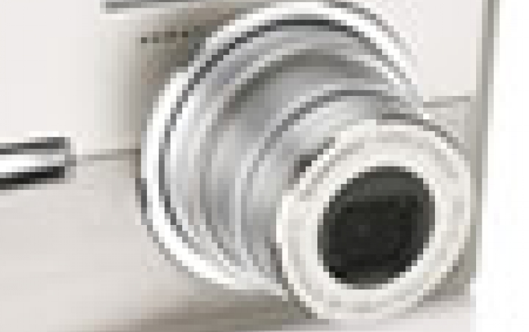 Ultra-sensitive Camera Sensor May Eliminate Flash