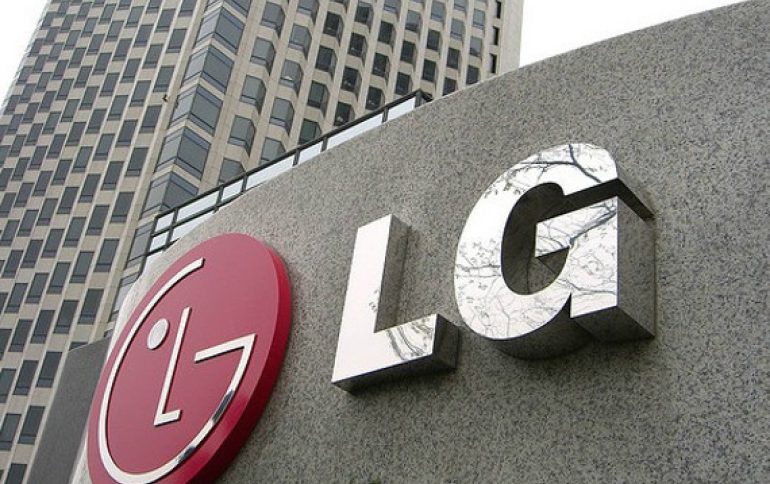 LG's Weak Mobile Sales Keeps Profit Low