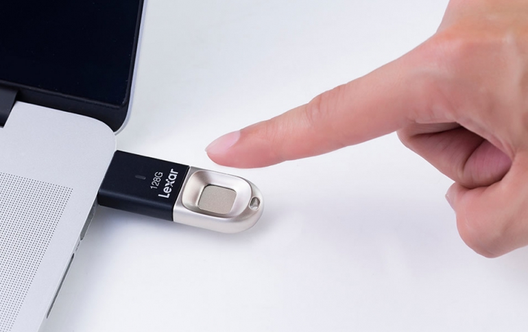 Lexar Jumpdrive Fingerprint F35 Uses Fingerprint Authentication