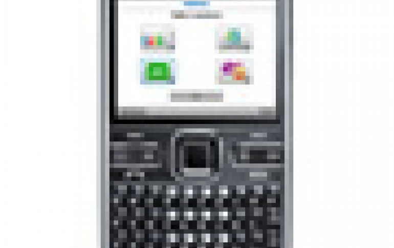 Nokia E72 in Stores Now