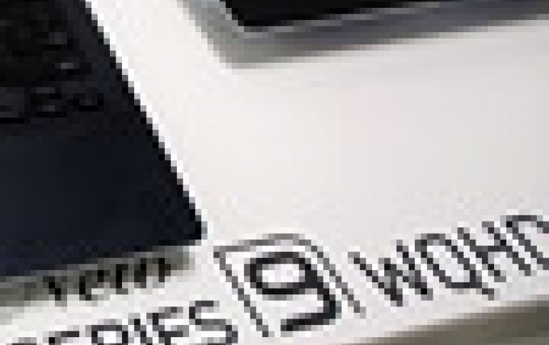 Samsung Adds Retina Display To Windows 8 Notebook