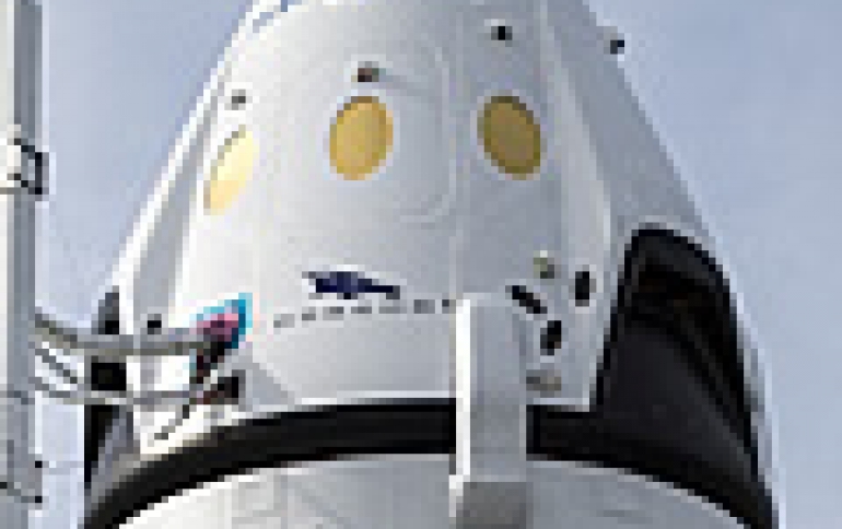 SpaceX Chief Envisions Ships Flying to City On Mars