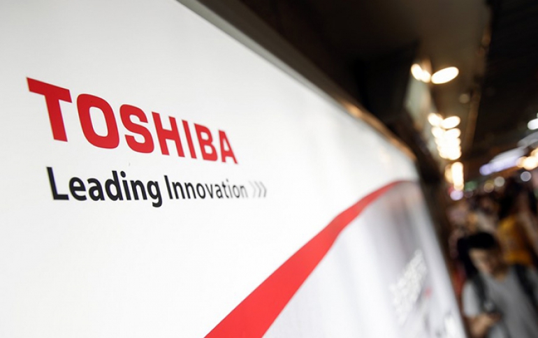 Toshiba Develops 703cm2 Film-based Perovskite Photovoltaic Module With a 11.7 Percent Power Conversion Efficiency
