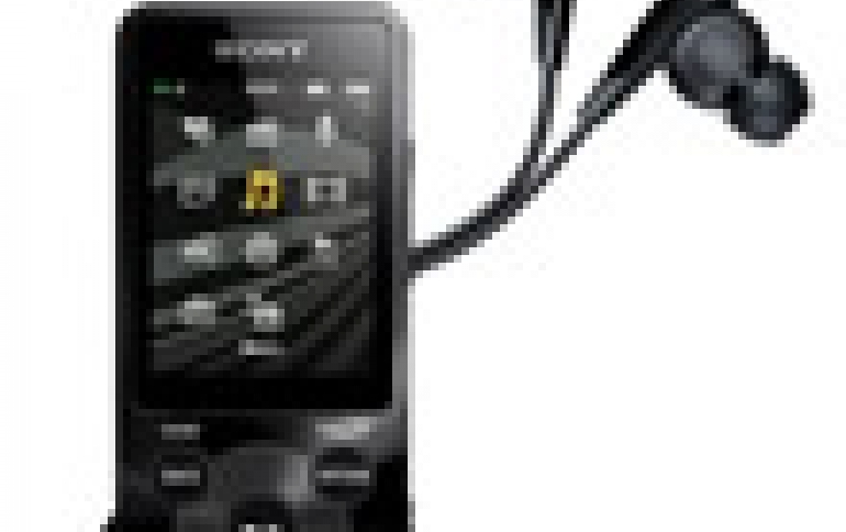 New E Series Walkman Video MP3 Players Offer Up to 77 Hours Battery Life 