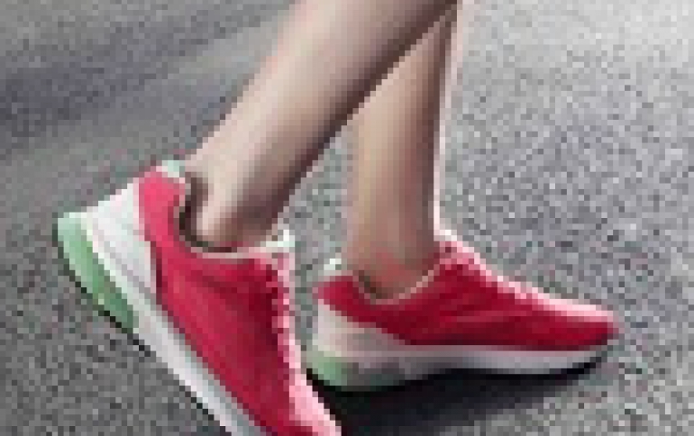 Xiaomi Unveils Smart Shoes Powered by Intel Curie Chip