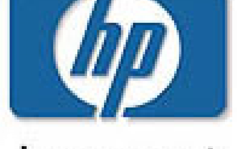 HP tops Dell in global PC sales